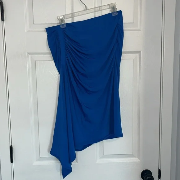 New York & Company Asymmetrical Matte Jersey Skirt - Picture 4 of 9